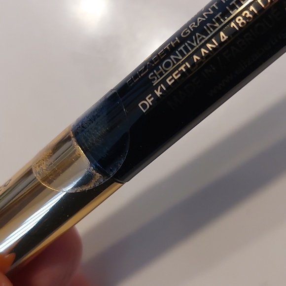 Elizabeth Grant CORAL GLOW lip Stain And Moisture Stick Lipstick - Picture 3 of 5